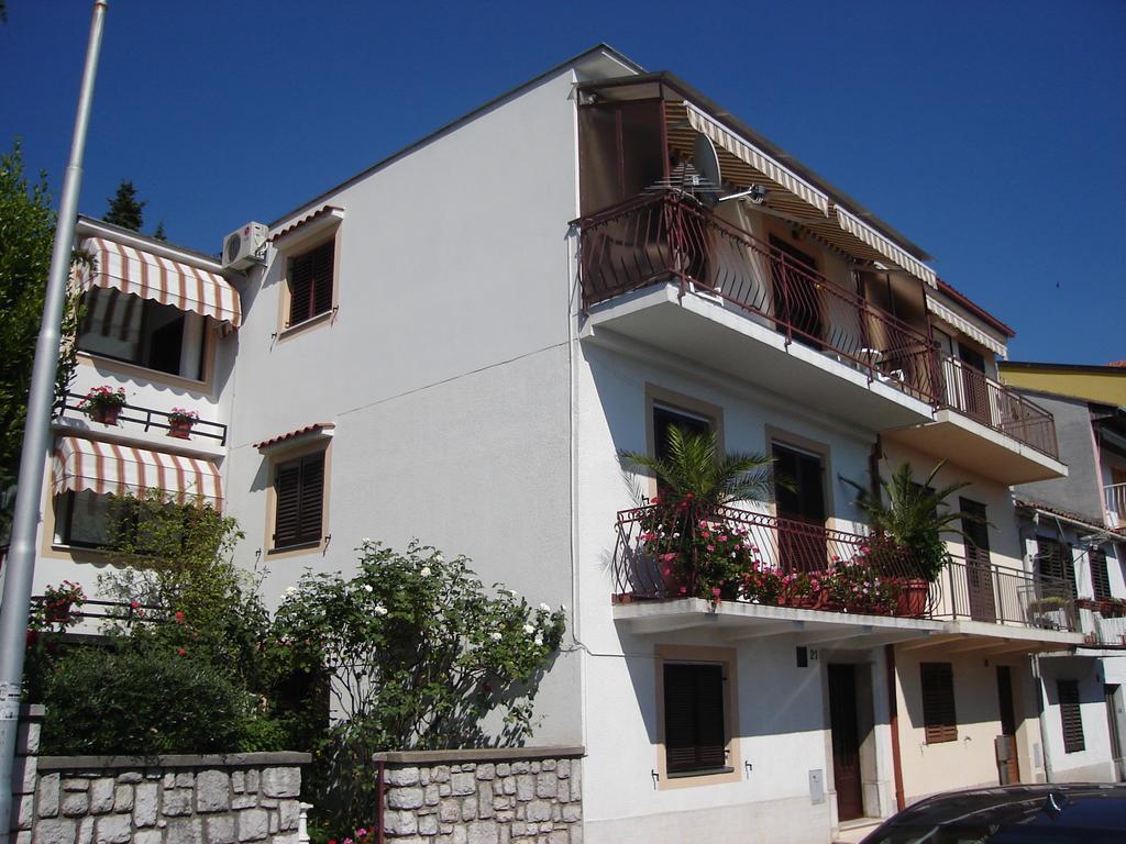 Apartment Tea Katnic Crikvenica Exteriér fotografie